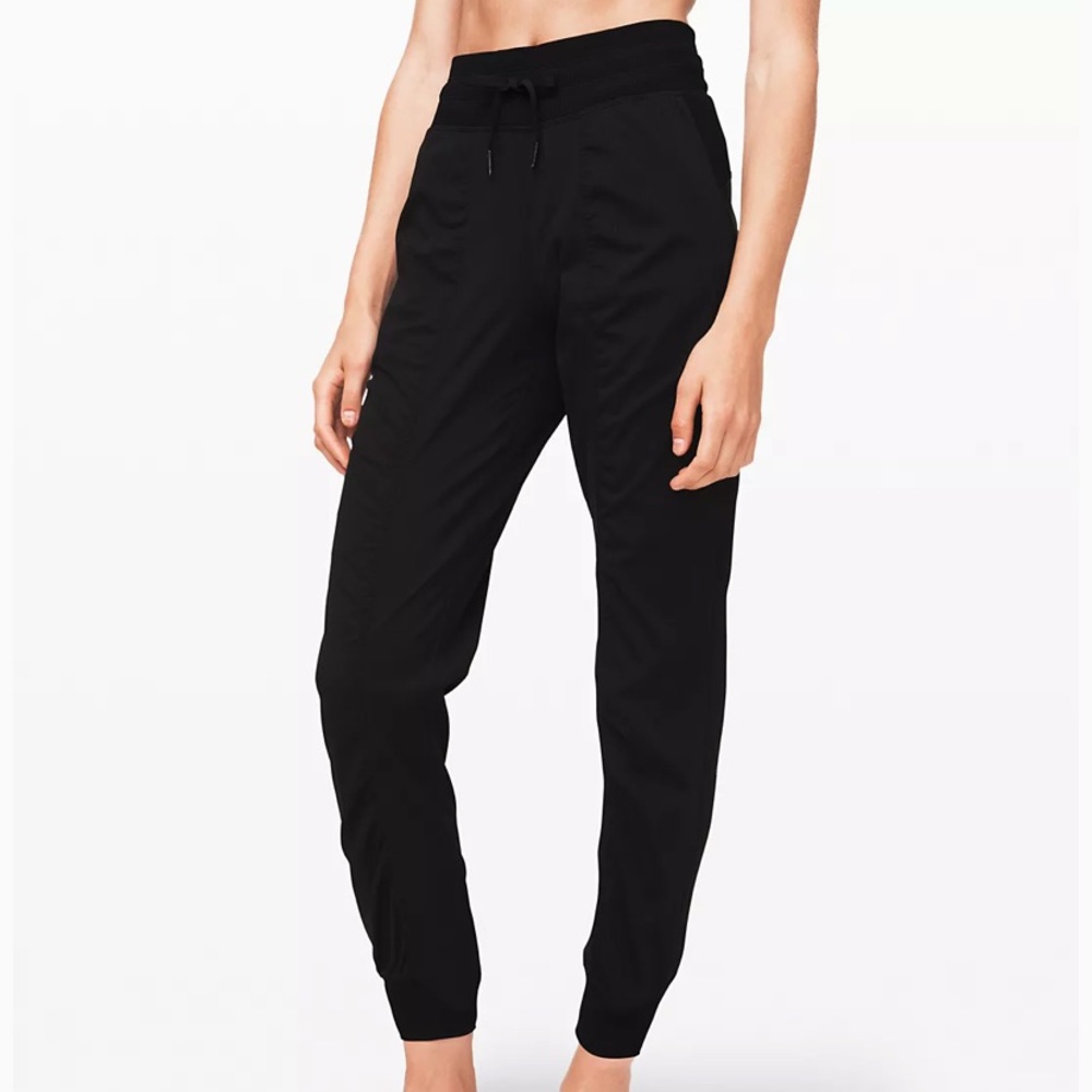NWT Lululemon Dance Studio Jogger
